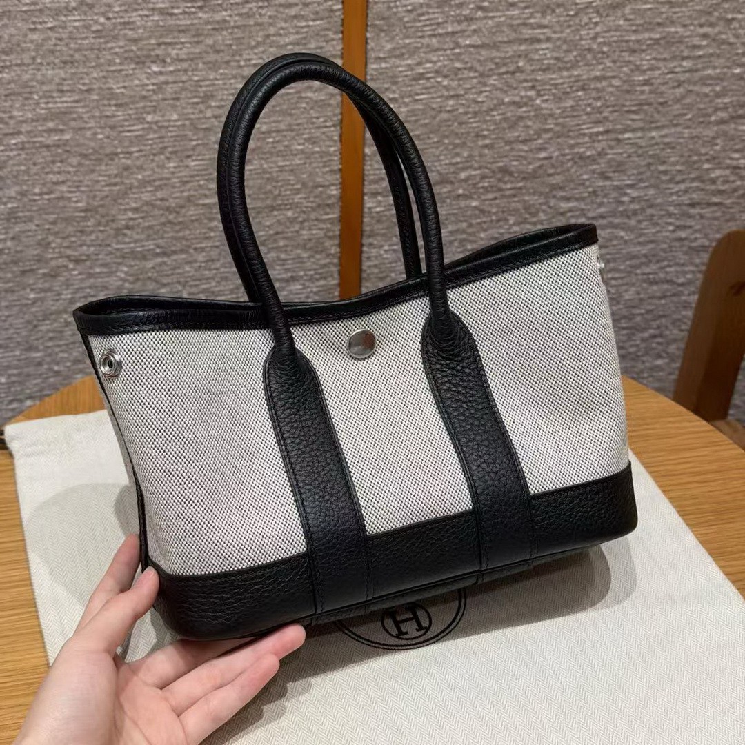 Hermes Neo Garden Party 23 Bag Handmade In Negonda Calfskin Leather And Canbas Silver Hardware Ecru Noir - Image 9