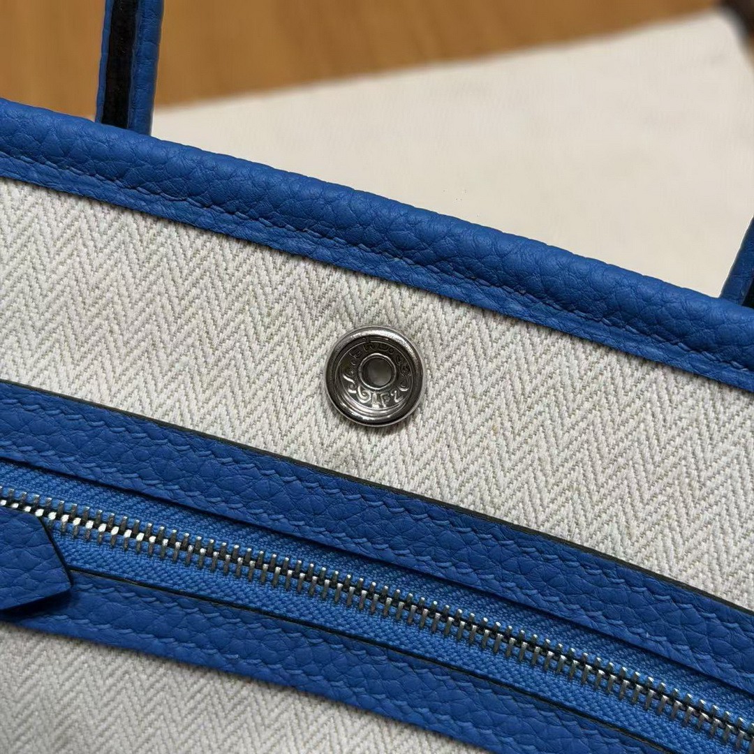 Hermes Neo Garden Party 23 Bag Handmade In Negonda Calfskin Leather Silver Hardware T7 Blue Hydra - Image 9