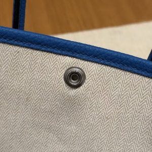Hermes Neo Garden Party 23 Bag Handmade In Negonda Calfskin Leather Silver Hardware T7 Blue Hydra - Image 7