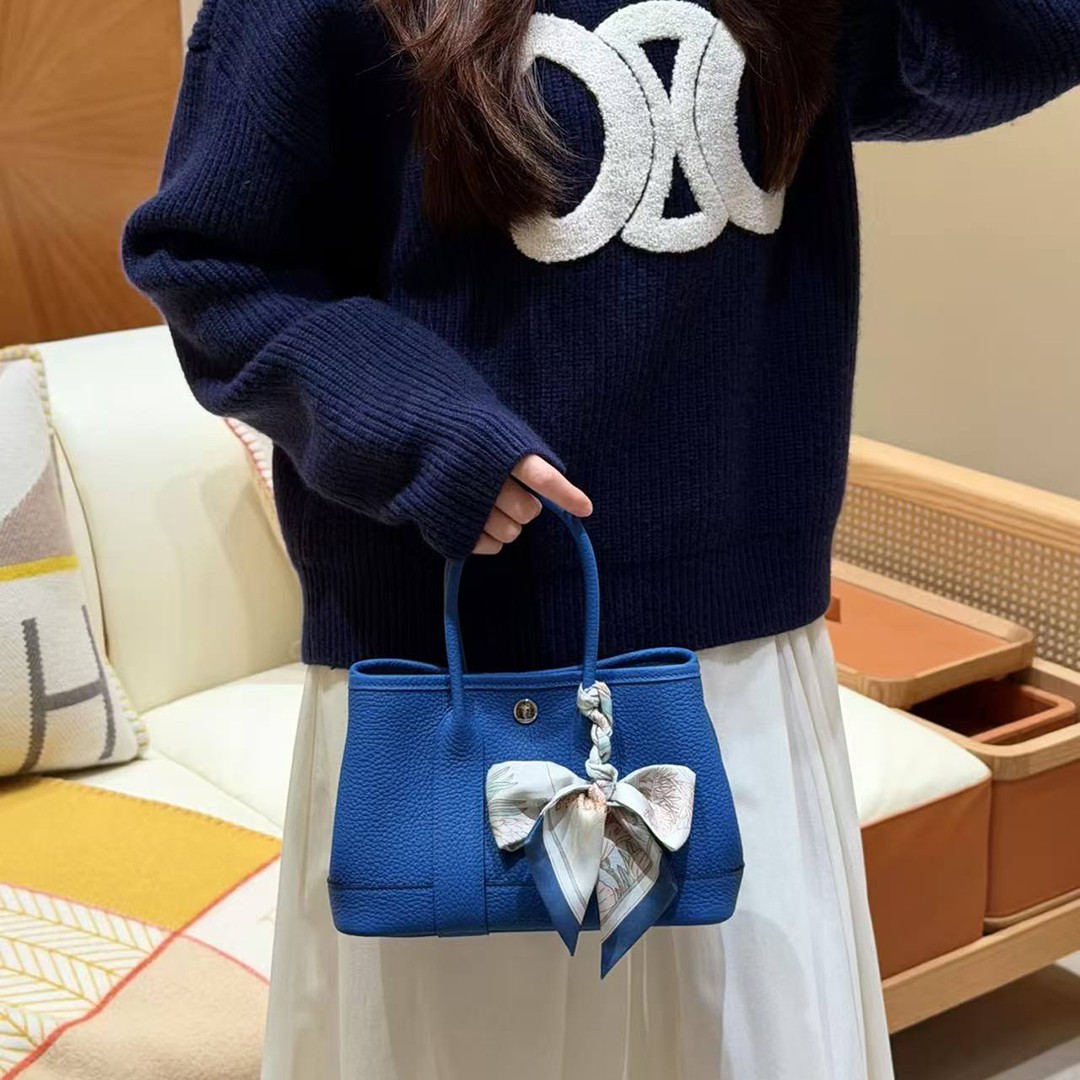 Hermes Neo Garden Party 23 Bag Handmade In Negonda Calfskin Leather Silver Hardware T7 Blue Hydra - Image 3