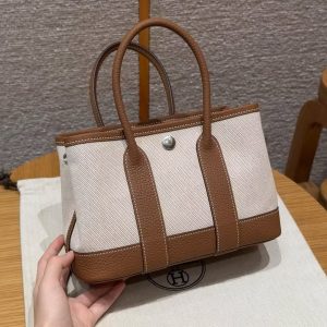 Hermes Neo Garden Party 23 Bag Handmade In Negonda Calfskin Leather And Canbas Silver Hardware Ecru Gold - Image 12