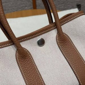 Hermes Neo Garden Party 23 Bag Handmade In Negonda Calfskin Leather And Canbas Silver Hardware Ecru Gold - Image 5