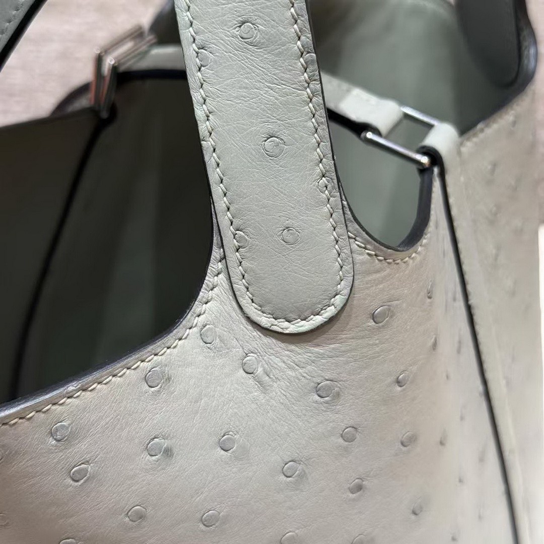 Hermes Picotin Lock 18 CM Bag Handmade In KK Ostrich Leather from South Africa Silver Hardware 8U Blue Glacier - Image 6