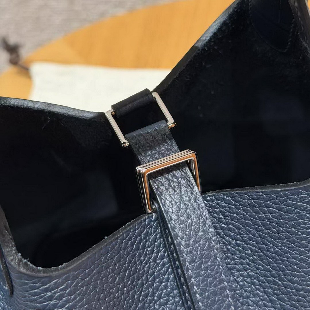 Hermes Picotin Lock 18 CM Bag Handmade In Taurillon Clemence Leather Matte Alligator Silver Hardware 2Z Blue Niut - Image 5