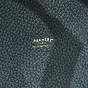 Hermes Picotin Lock 18 CM Bag Handmade In Taurillon Clemence Leather and Matte Alligator Gold Hardware 6O Vert Cypres - Image 14