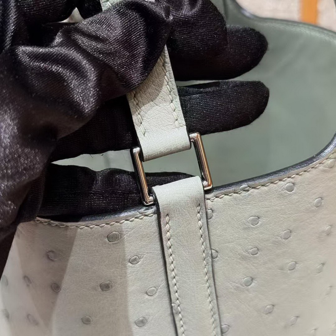 Hermes Picotin Lock 18 CM Bag Handmade In KK Ostrich Leather from South Africa Silver Hardware 8U Blue Glacier - Image 3