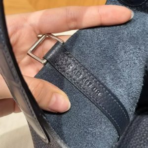 Hermes Picotin Lock 18 CM Bag Handmade In Taurillon Clemence Leather Matte Alligator Silver Hardware 2Z Blue Niut - Image 10