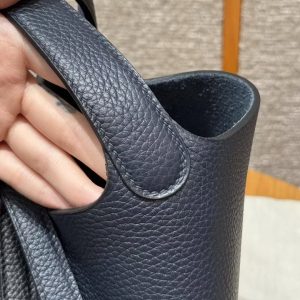 Hermes Picotin Lock 22 CM Bag Handmade In Taurillon Clemence Leather Gold Hardware 89 Noir 2Z Blue Niut T7 Blue Hydra - Image 8
