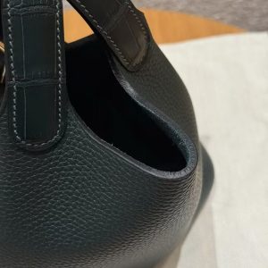 Hermes Picotin Lock 18 CM Bag Handmade In Taurillon Clemence Leather and Matte Alligator Gold Hardware 6O Vert Cypres - Image 7