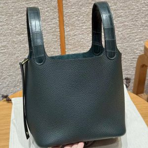 Hermes Picotin Lock 18 CM Bag Handmade In Taurillon Clemence Leather and Matte Alligator Gold Hardware 6O Vert Cypres - Image 17