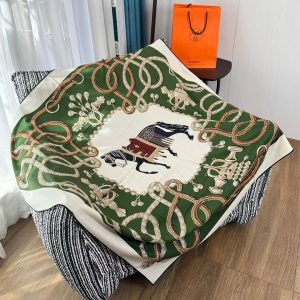 Hermes Palefroi Shawl 140 70% Cashmere 30% Silk H241423S 03 - Image 5