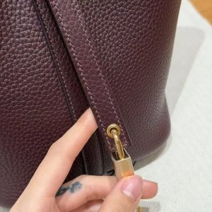Hermes Picotin Lock 18 CM Bag Handmade In Taurillon Clemence Leather Gold Hardware 0G Rouge Seller - Image 8