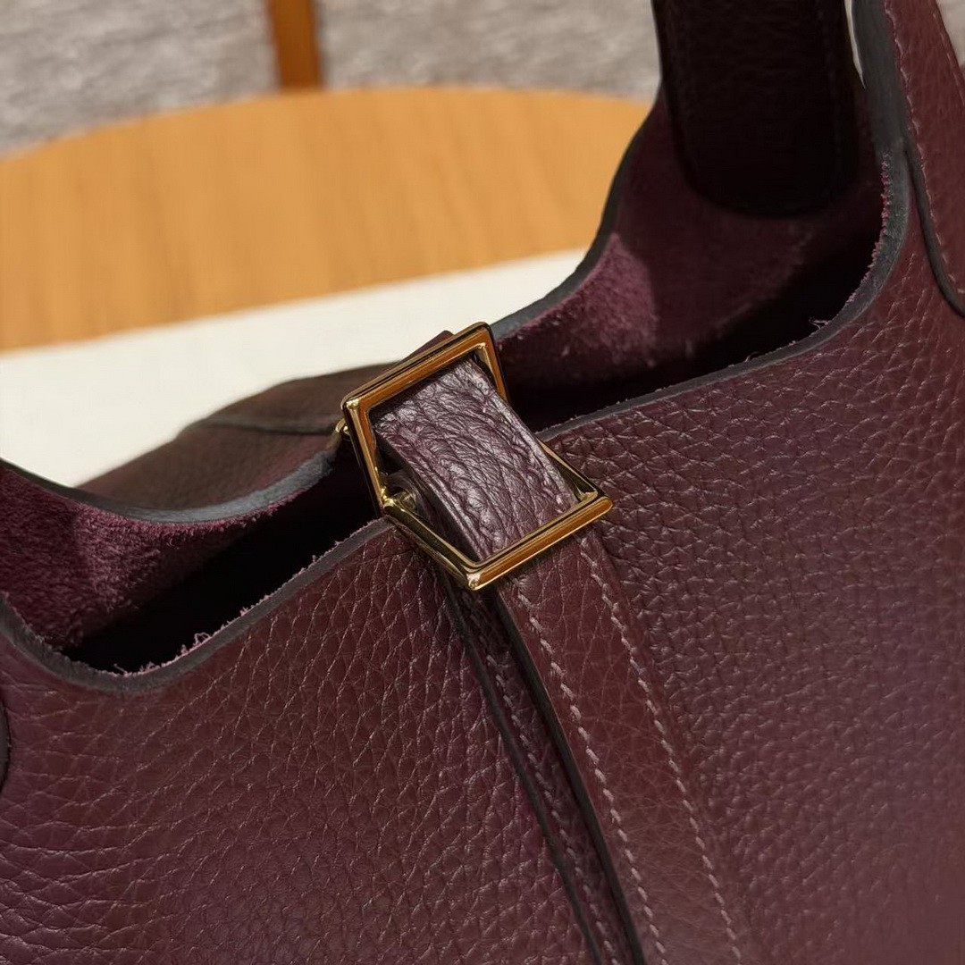 Hermes Picotin Lock 18 CM Bag Handmade In Taurillon Clemence Leather Gold Hardware 0G Rouge Seller - Image 4