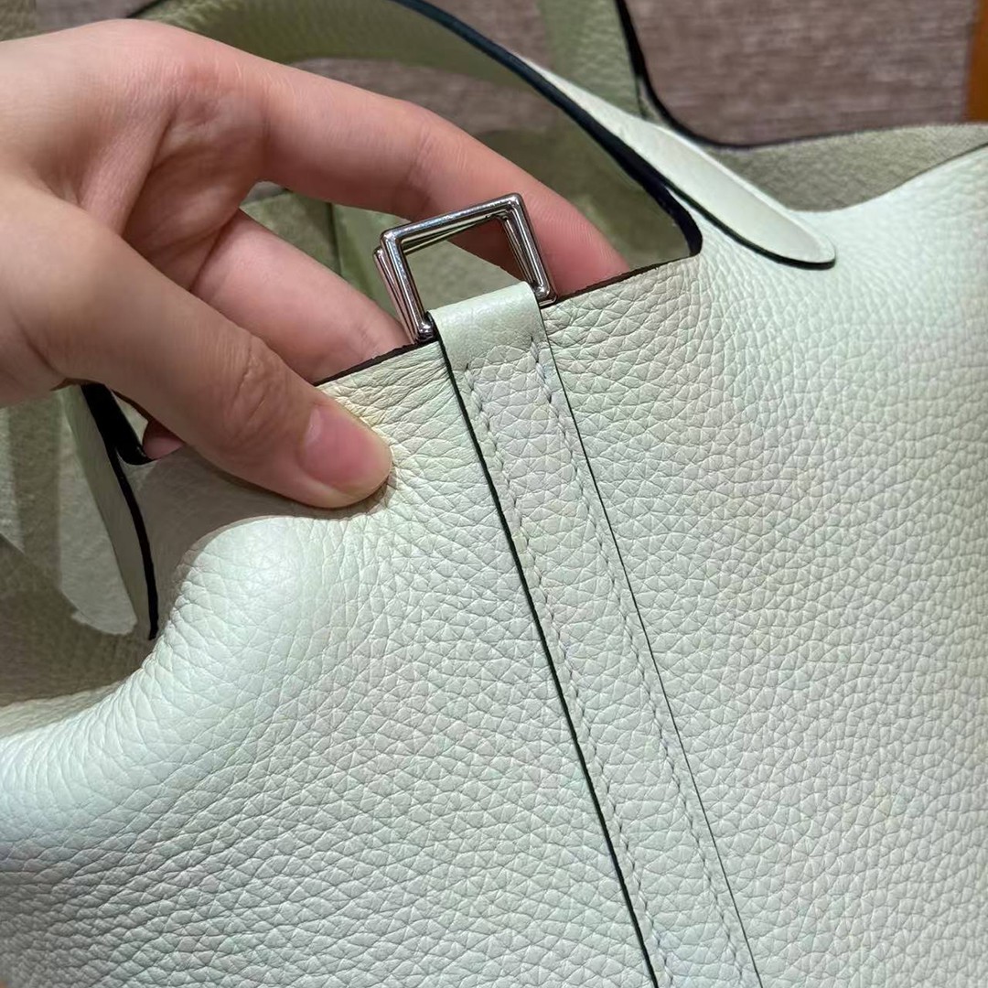 Hermes Picotin Lock 18 CM Bag Handmade In Taurillon Clemence Leather Silver Hardware 0S Vert Fizz - Image 5