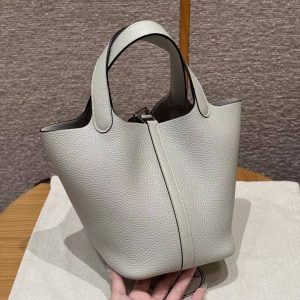 Hermes Picotin Lock 18 CM Bag Handmade In Taurillon Clemence Leather Silver Hardware 0W Gris Neve - Image 2