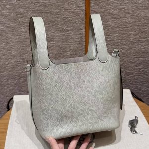 Hermes Picotin Lock 18 CM Bag Handmade In Taurillon Clemence Leather Silver Hardware 0W Gris Neve - Image 16