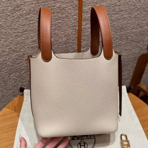 Hermes Picotin Lock 18 CM Bag Handmade In Taurillon Clemence Leather Swift Gold Hardware 10 Craie 37 Gold - Image 15
