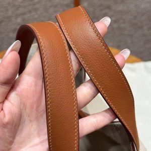 Hermes Picotin Lock 18 CM Bag Handmade In Taurillon Clemence Leather Swift Gold Hardware 10 Craie 37 Gold - Image 4