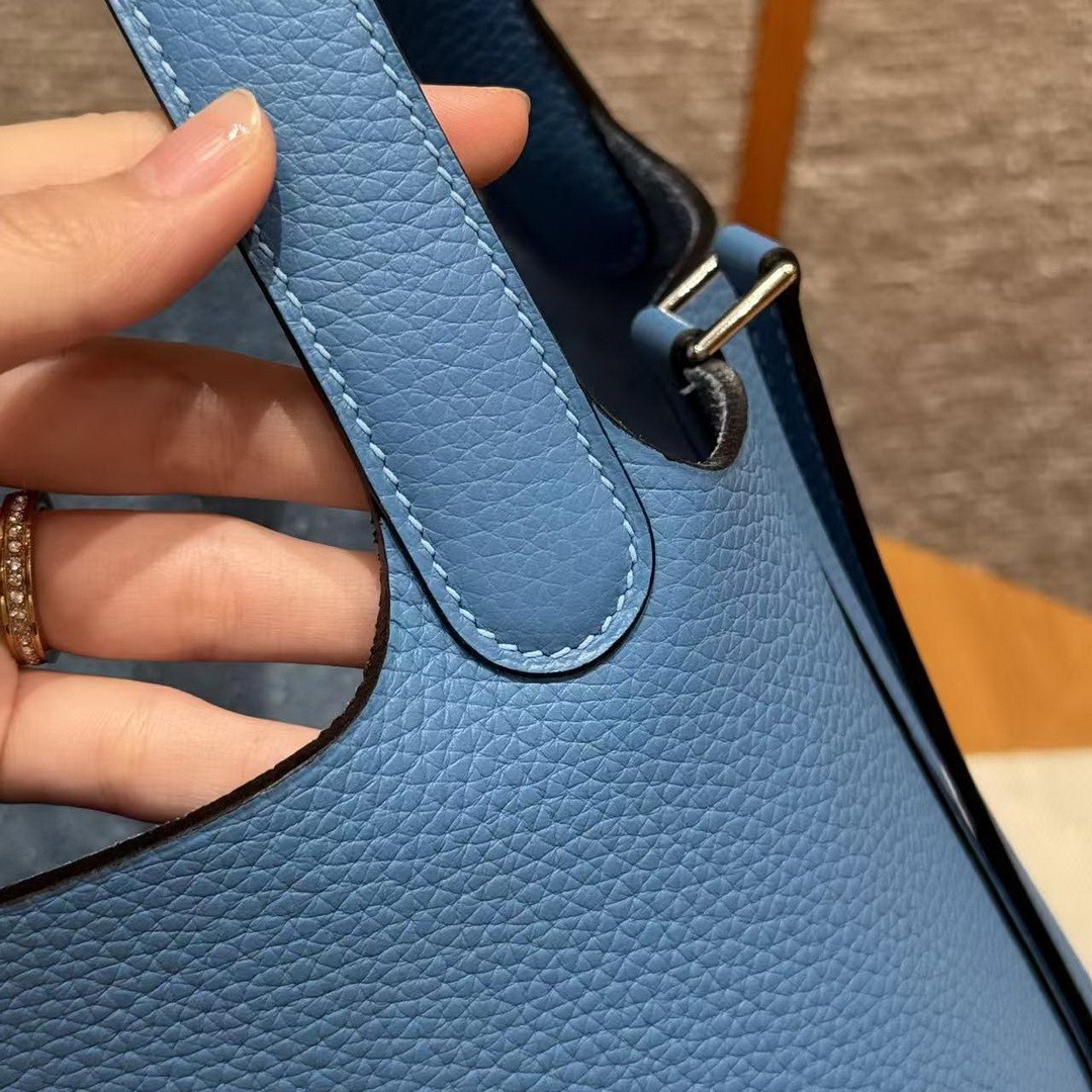 Hermes Picotin Lock 18 CM Bag Handmade In Taurillon Clemence Leather Silver Hardware 2T Blue Paradis - Image 7