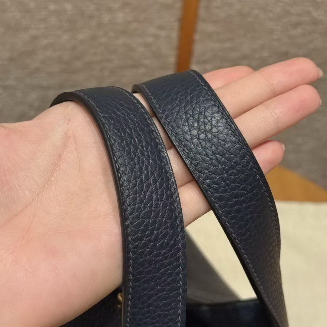 Hermes Picotin Lock 18 CM Bag Handmade In Taurillon Clemence Leather Gold Hardware 2z Blue Nuit - Image 9