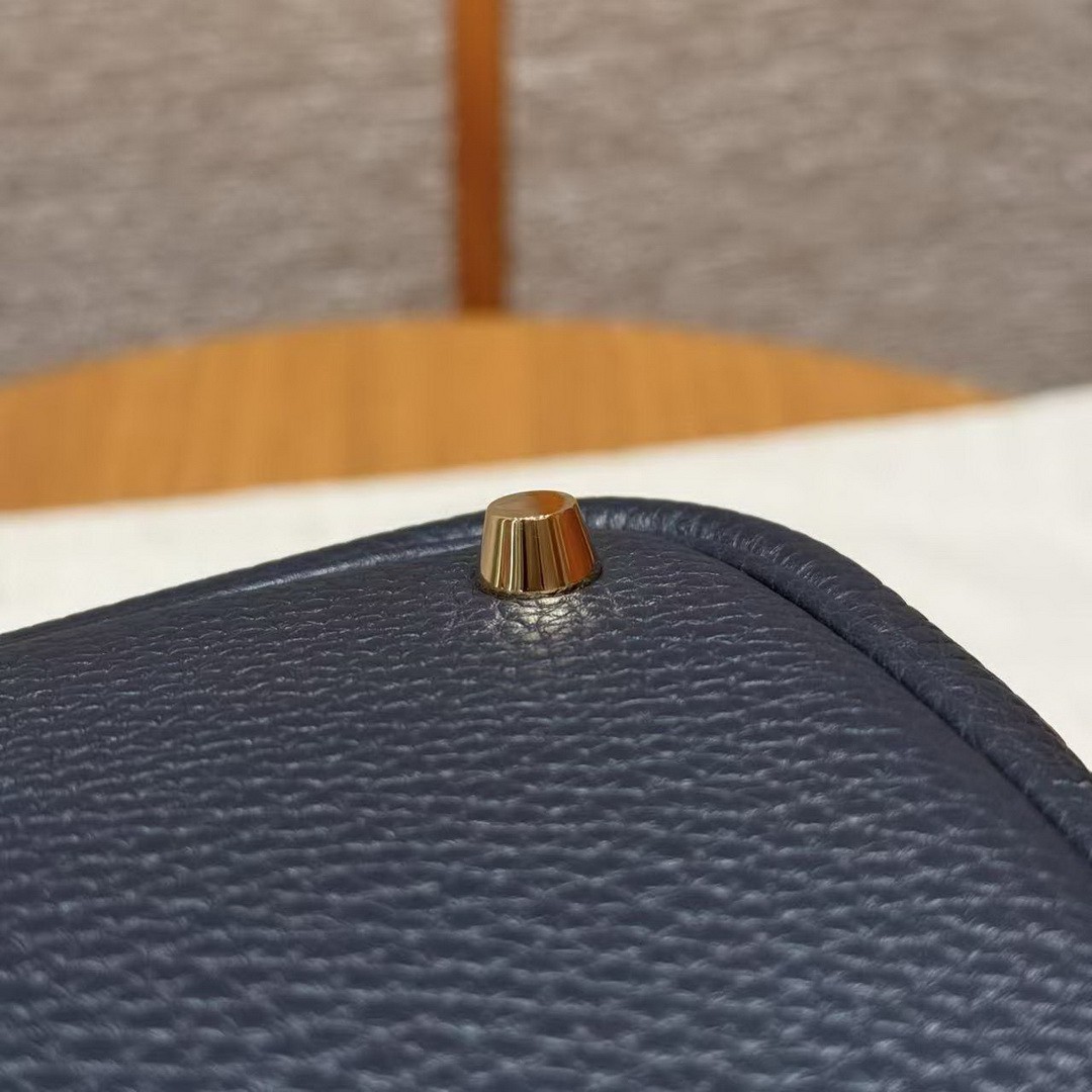 Hermes Picotin Lock 18 CM Bag Handmade In Taurillon Clemence Leather Gold Hardware 2z Blue Nuit - Image 3