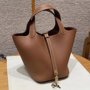 Hermes Picotin Lock 18 CM Bag Handmade In Taurillon Clemence Leather Gold Hardware 37 Gold