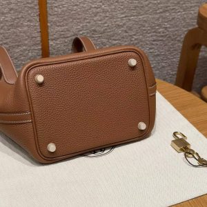 Hermes Picotin Lock 18 CM Bag Handmade In Taurillon Clemence Leather Gold Hardware 37 Gold - Image 15