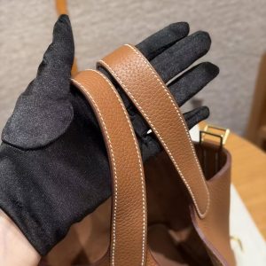 Hermes Picotin Lock 18 CM Bag Handmade In Taurillon Clemence Leather Gold Hardware 37 Gold - Image 12