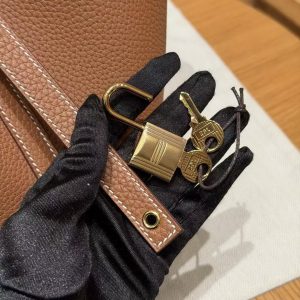 Hermes Picotin Lock 18 CM Bag Handmade In Taurillon Clemence Leather Gold Hardware 37 Gold - Image 11