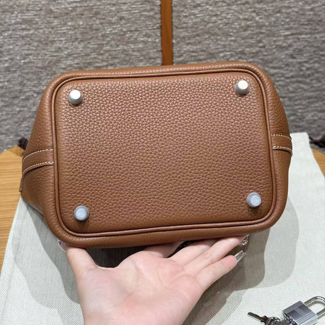 Hermes Picotin Lock 18 CM Bag Handmade In Taurillon Clemence Leather Silver Hardware 37 Gold - Image 12
