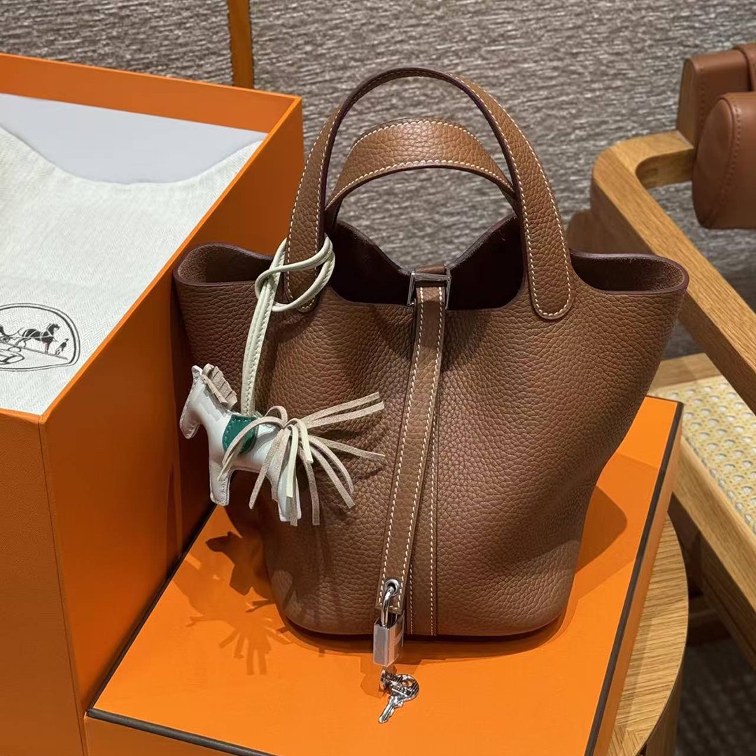 Hermes Picotin Lock 18 CM Bag Handmade In Taurillon Clemence Leather Silver Hardware 37 Gold - Image 8