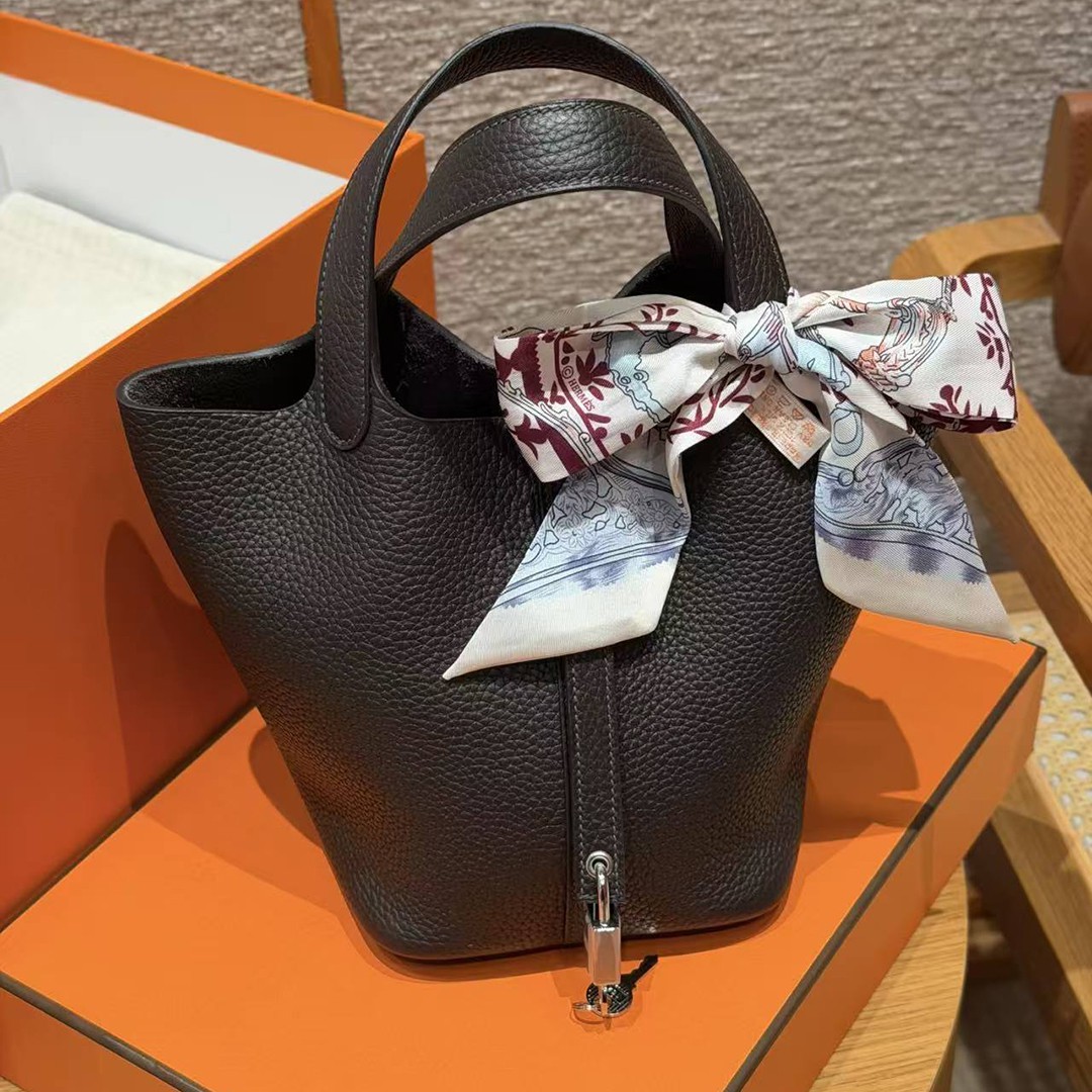 Hermes Picotin Lock 18 CM Bag Handmade In Taurillon Clemence Leather Silver Hardware 46 Ebene - Image 10