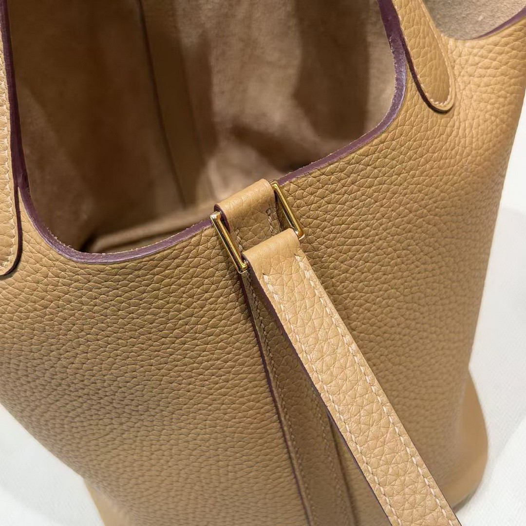 Hermes Picotin Lock 18 CM Bag Handmade In Taurillon Clemence Leather Gold Hardware 4B Biscuit - Image 9