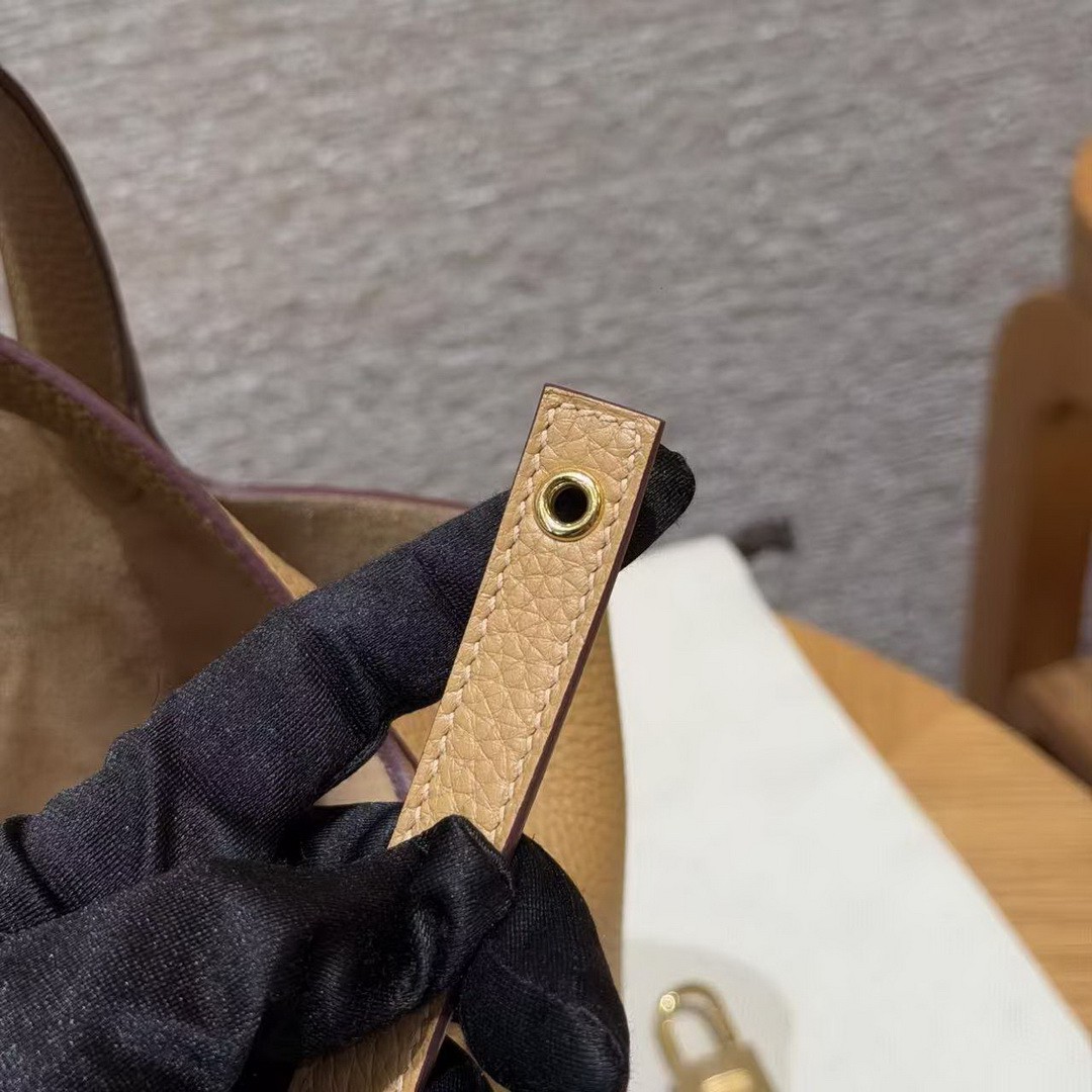 Hermes Picotin Lock 18 CM Bag Handmade In Taurillon Clemence Leather Gold Hardware 4B Biscuit - Image 8