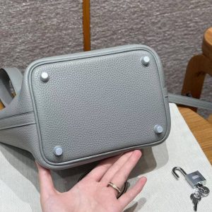 Hermes Picotin Lock 18 CM Bag Handmade In Taurillon Clemence Leather Silver Hardware 4Z Gris Mouette - Image 14