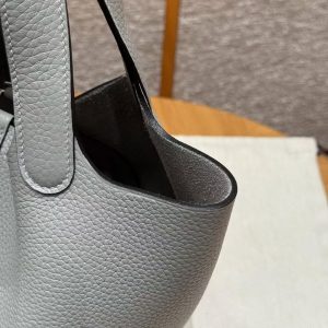 Hermes Picotin Lock 18 CM Bag Handmade In Taurillon Clemence Leather Silver Hardware 4Z Gris Mouette - Image 10