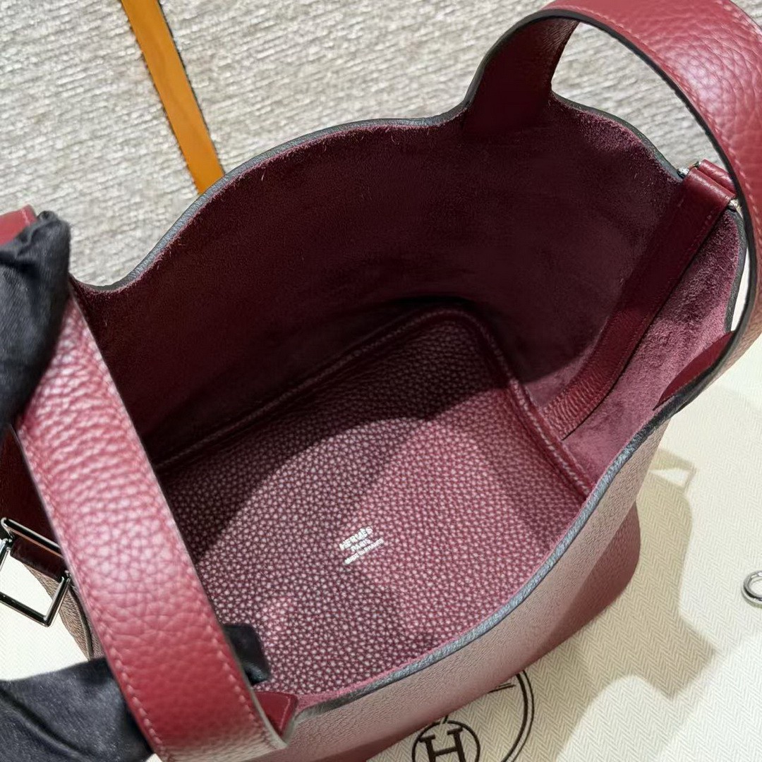 Hermes Picotin Lock 18 CM Bag Handmade In Taurillon Clemence Leather Silver Hardware 55 Rouge H - Image 10