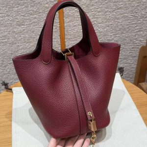 Hermes Picotin Lock 18 CM Bag Handmade In Taurillon Clemence Leather Gold Hardware 57 Bordeaux