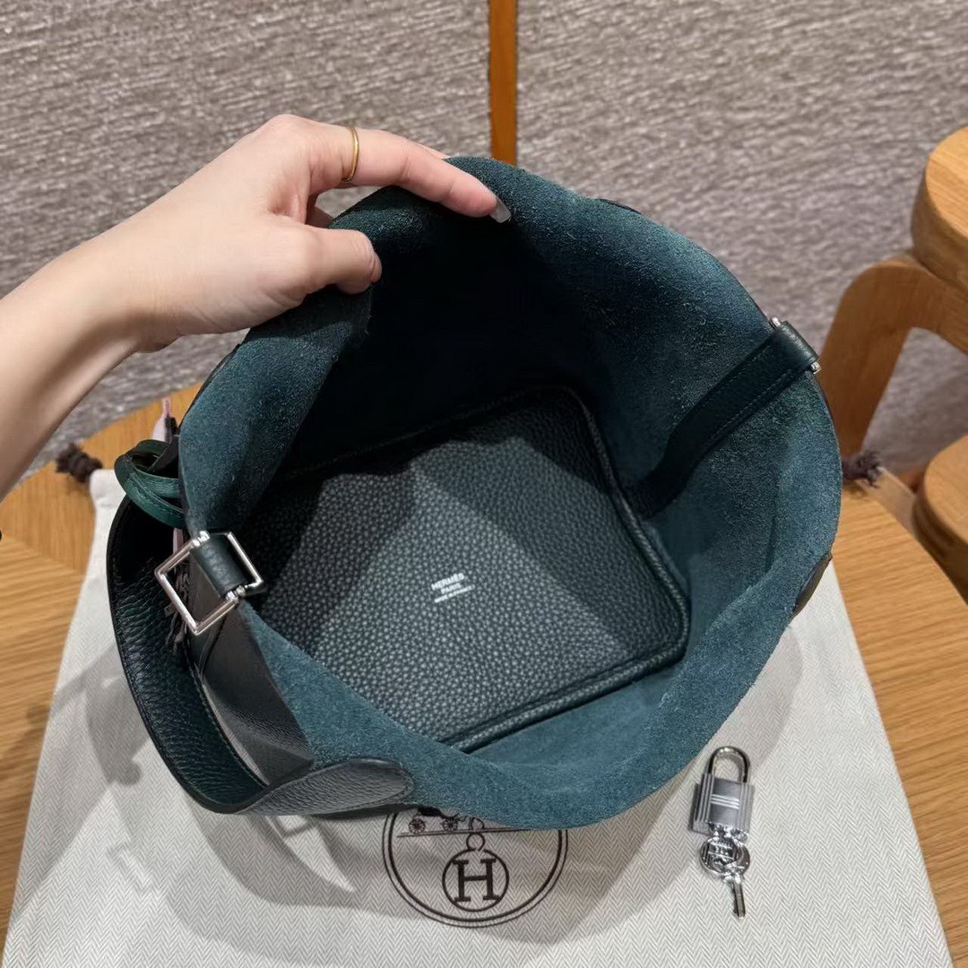 Hermes Picotin Lock 18 CM Bag Handmade In Taurillon Clemence Leather Silver Hardware 60 Vert Cypress - Image 18