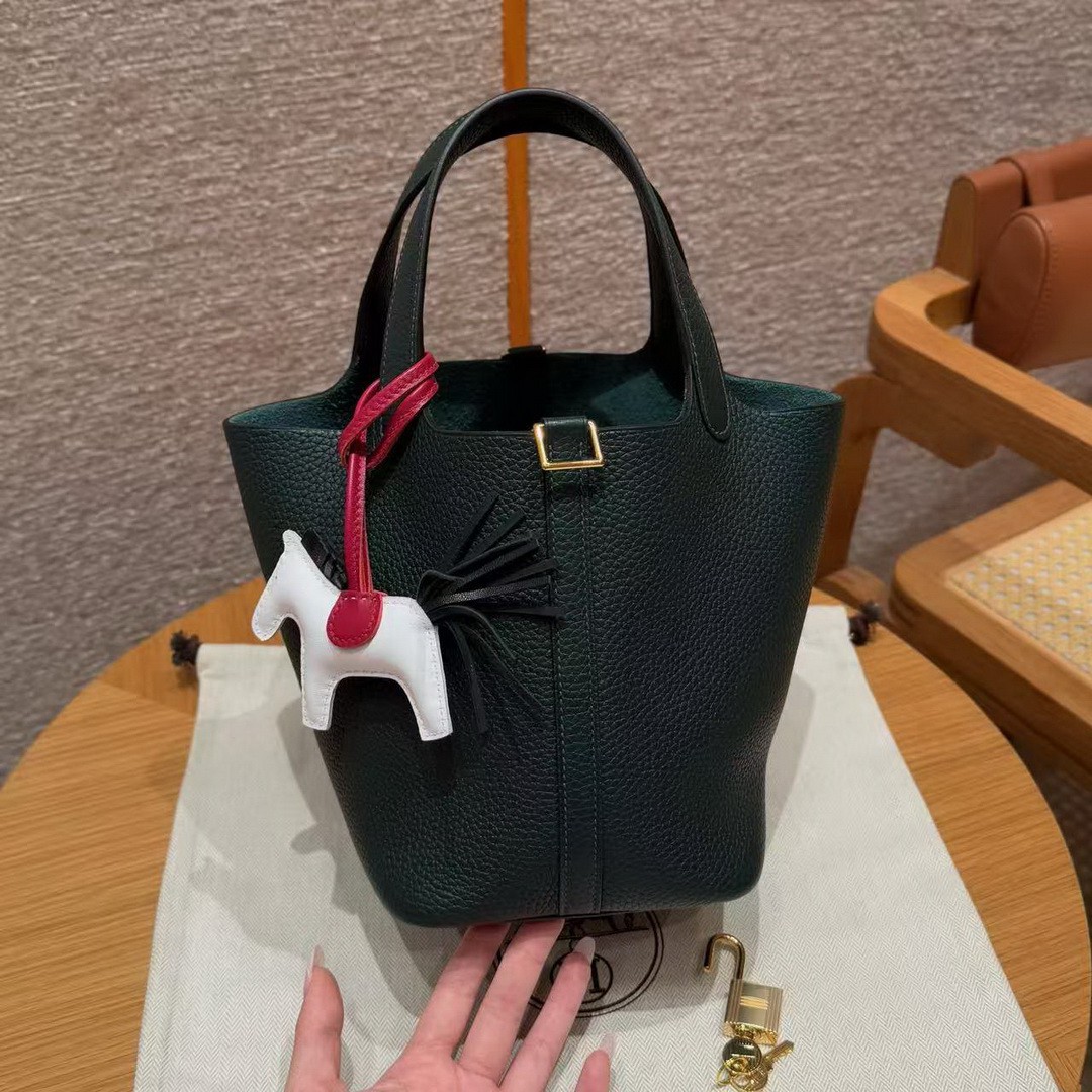Hermes Picotin Lock 18 CM Bag Handmade In Taurillon Clemence Leather Gold Hardware 67 Vert Fonce - Image 2