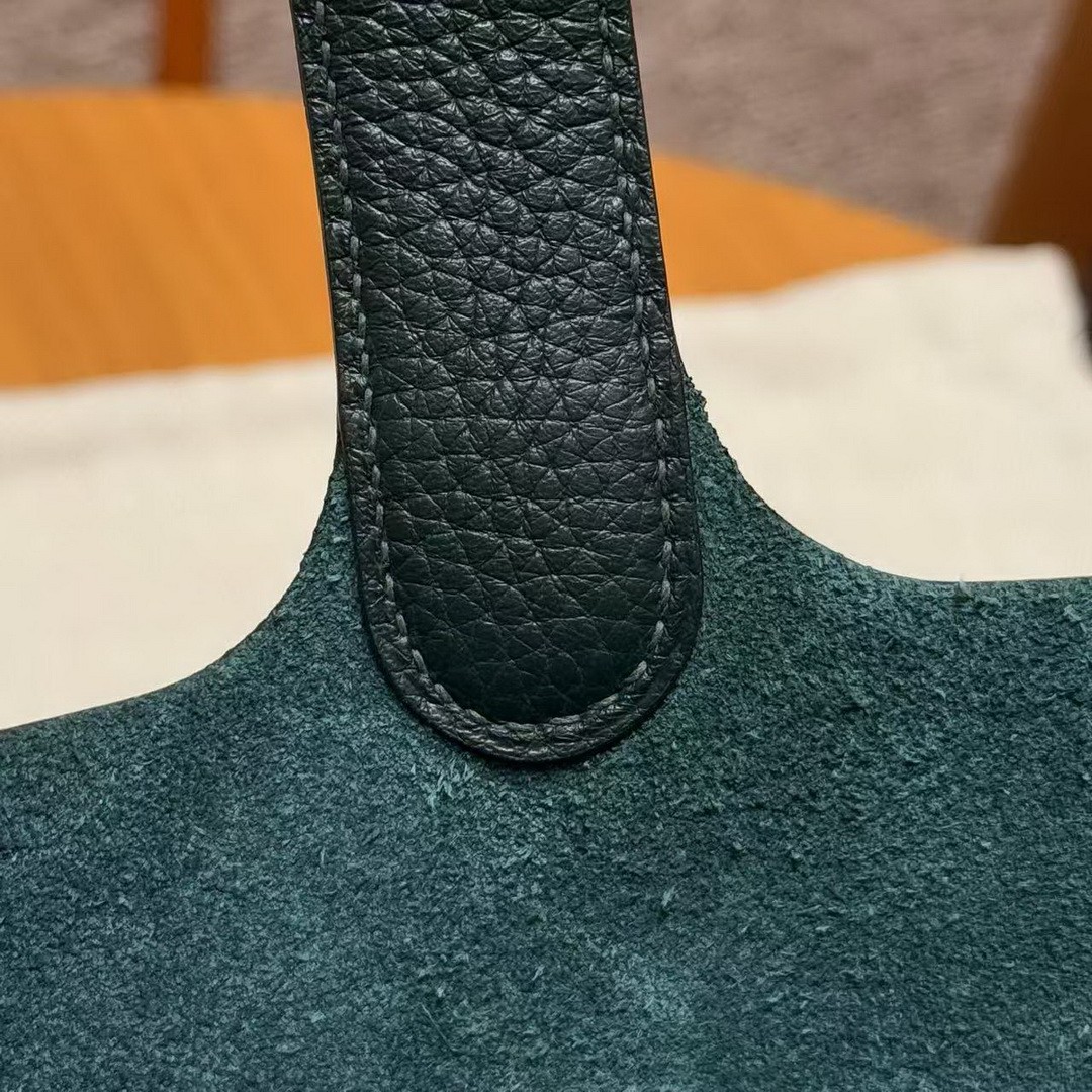 Hermes Picotin Lock 18 CM Bag Handmade In Taurillon Clemence Leather Gold Hardware 67 Vert Fonce - Image 11
