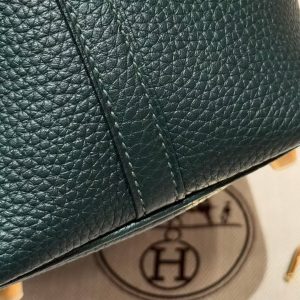 Hermes Picotin Lock 18 CM Bag Handmade In Taurillon Clemence Leather Gold Hardware 67 Vert Fonce - Image 9