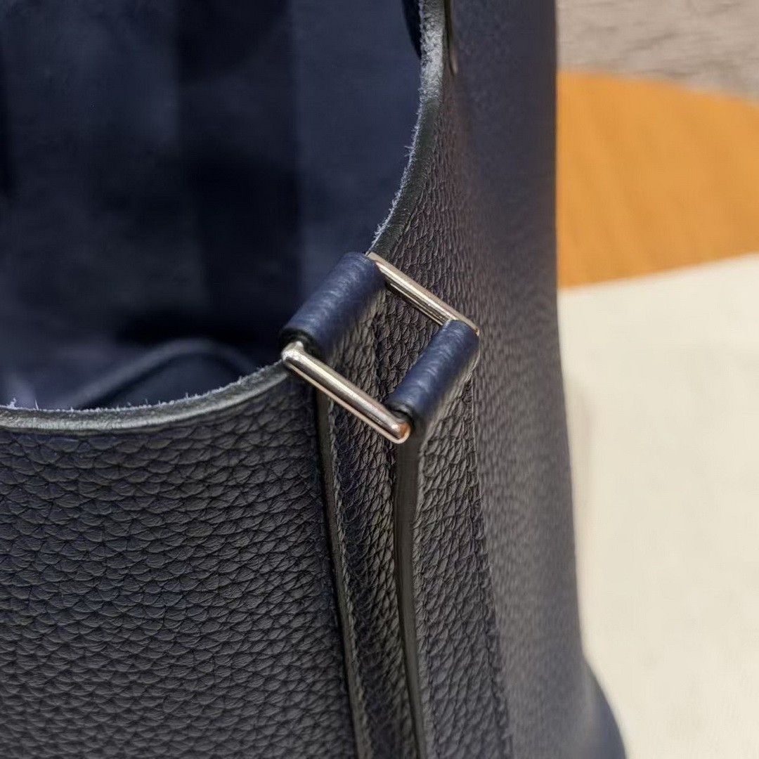 Hermes Picotin Lock 18 CM Bag Handmade In Taurillon Clemence Leather Silver Hardware 73 Blue Saphir - Image 4