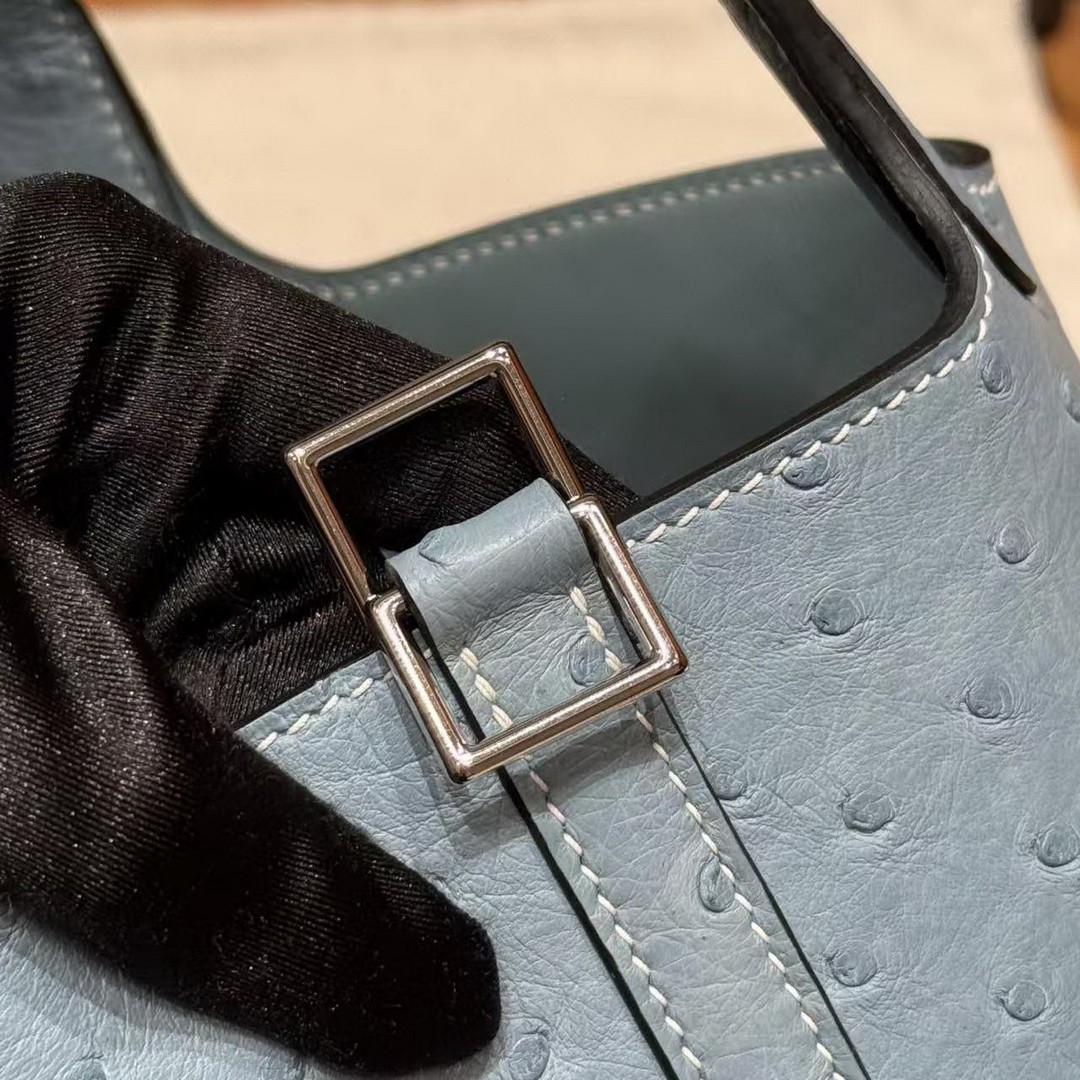 Hermes Picotin Lock 18 CM Bag Handmade In KK Ostrich Leather from South Africa Silver Hardware 75 Blue Jean - Image 9