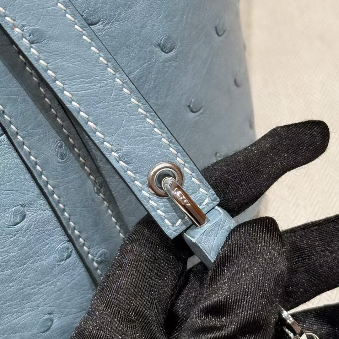 Hermes Picotin Lock 18 CM Bag Handmade In KK Ostrich Leather from South Africa Silver Hardware 75 Blue Jean - Image 5