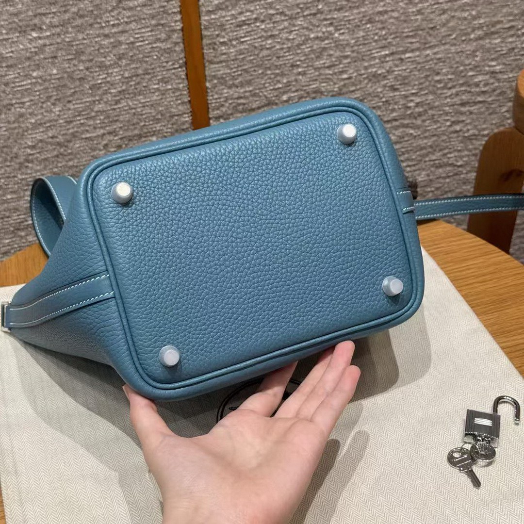 Hermes Picotin Lock 18 CM Bag Handmade In Taurillon Clemence Leather Silver Hardware 75 Blue Jean - Image 12