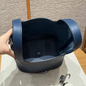 Hermes Picotin Lock 18 CM Bag Handmade In Taurillon Clemence Leather Silver Hardware 7P Bleu De Prusse - Image 13