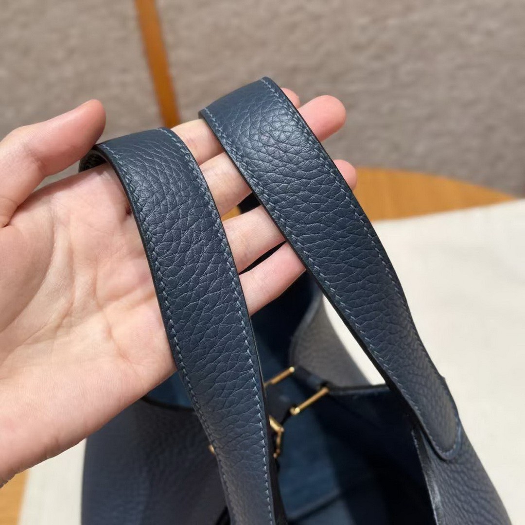 Hermes Picotin Lock 18 CM Bag Handmade In Taurillon Clemence Leather Gold Hardware 7P Blue Presse - Image 5