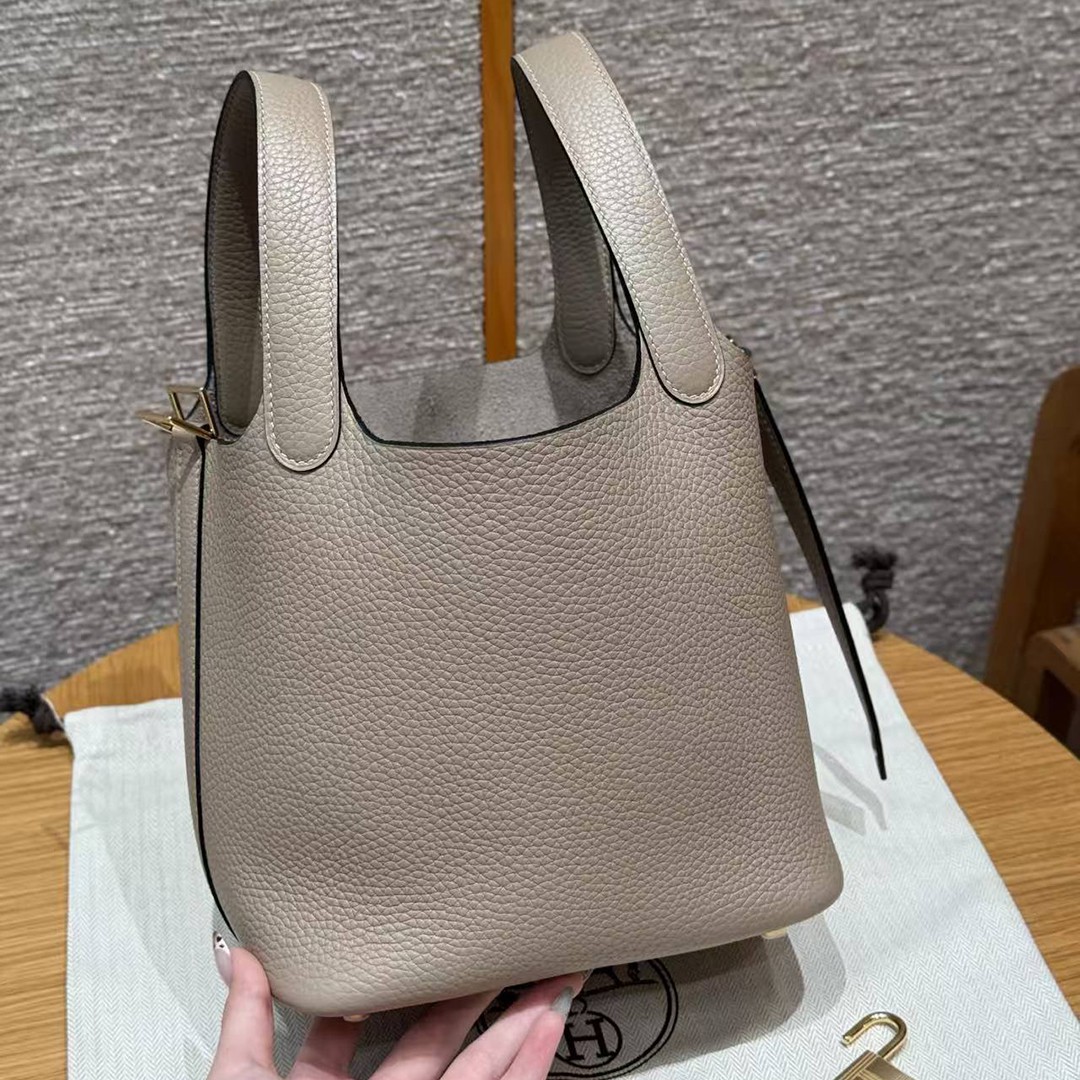 Hermes Picotin Lock 18 CM Bag Handmade In Taurillon Clemence Leather Gold Hardware 81 Gris Tourtlle - Image 17