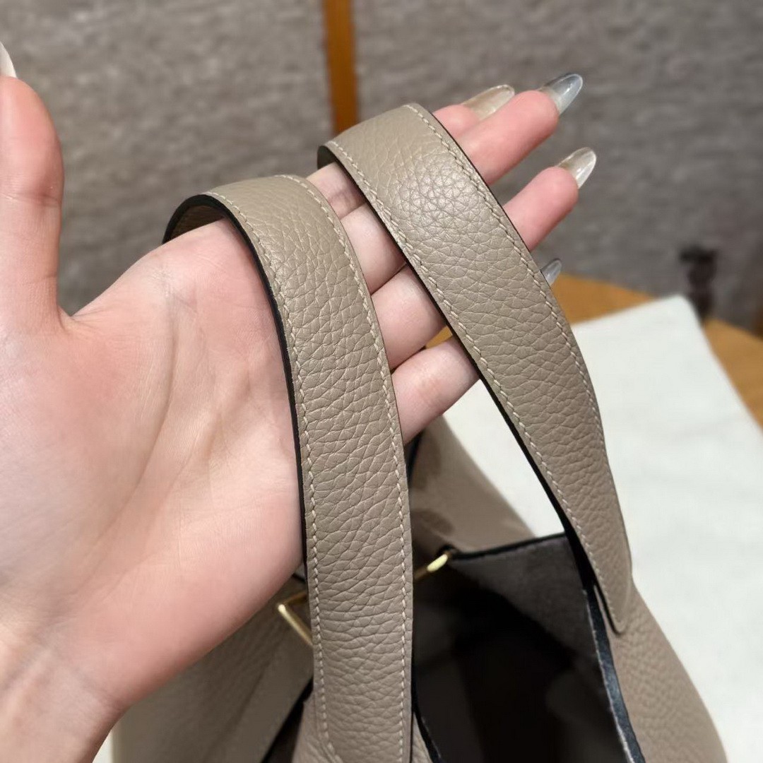 Hermes Picotin Lock 18 CM Bag Handmade In Taurillon Clemence Leather Gold Hardware 81 Gris Tourtlle - Image 13